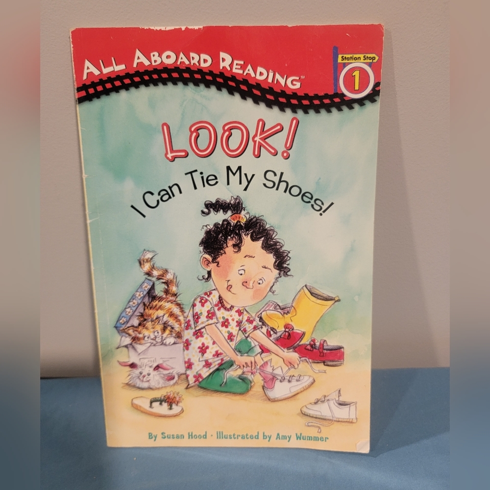 Book - Look I Can Tie My Shoes